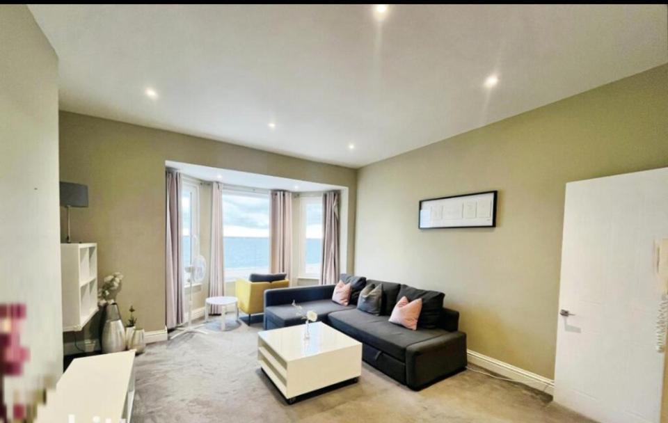 Stones Throw From The Beach - Stunning Sea View Portsmouth Zewnętrze zdjęcie