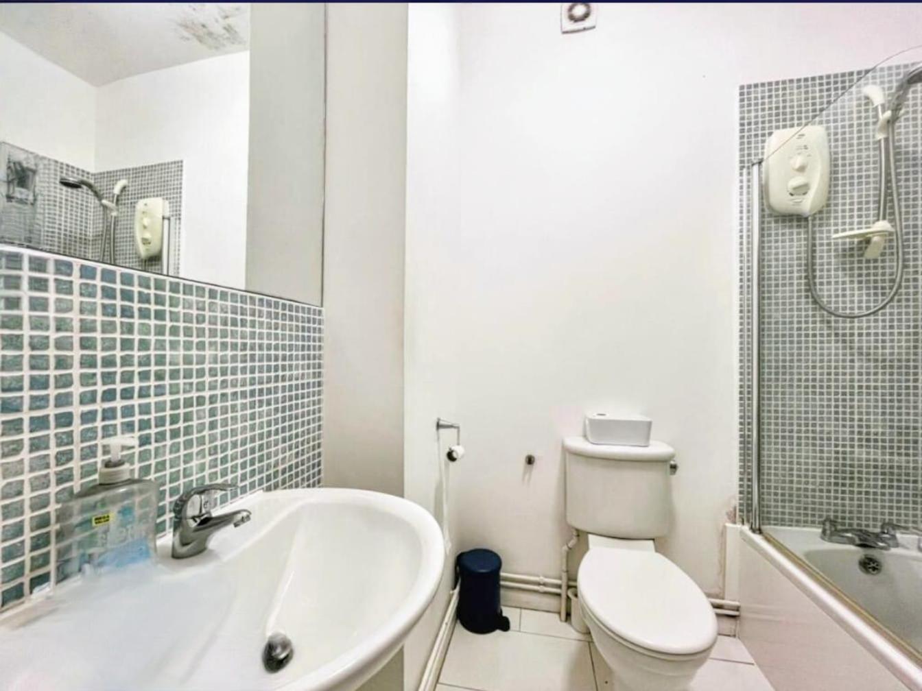 Stones Throw From The Beach - Stunning Sea View Portsmouth Zewnętrze zdjęcie